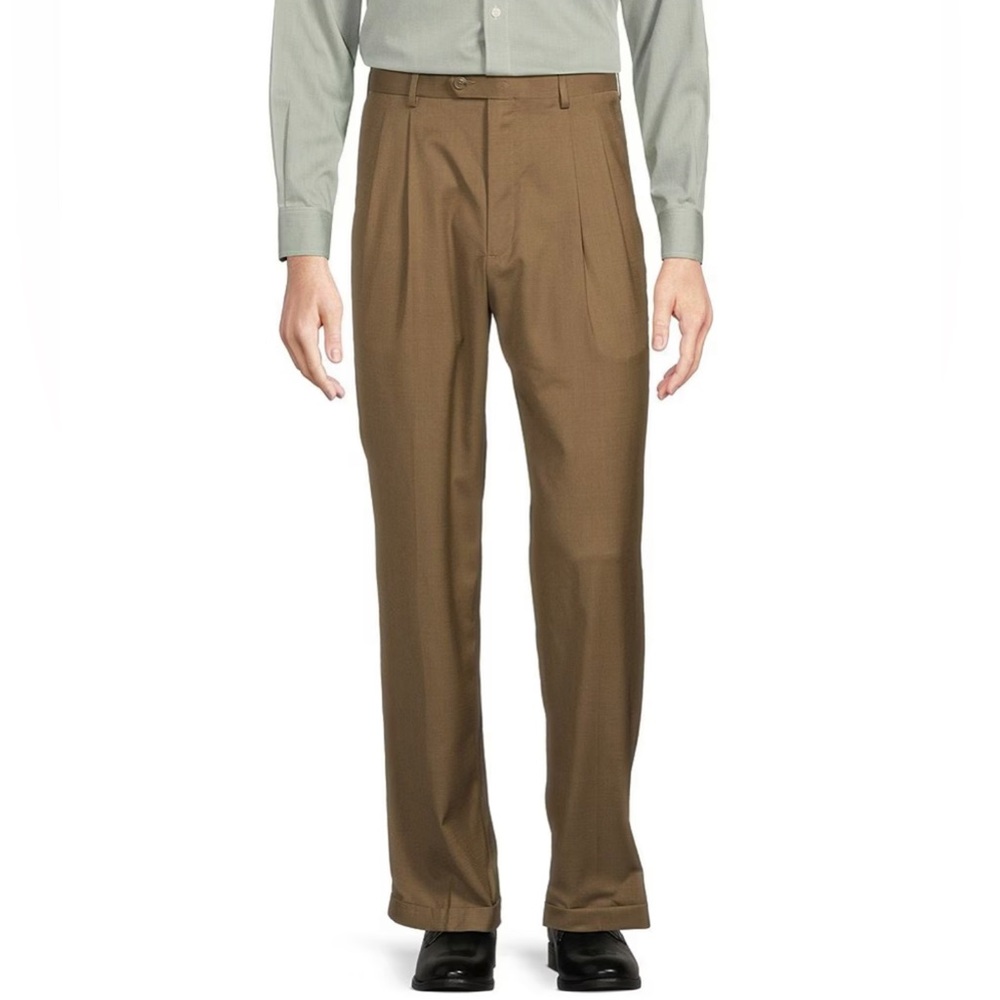 Roundtree & Yorke
TravelSmart Luxury Classic Fit Pleated-Front Dress Pants NEW